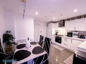 Kitchen/Diner- click for photo gallery